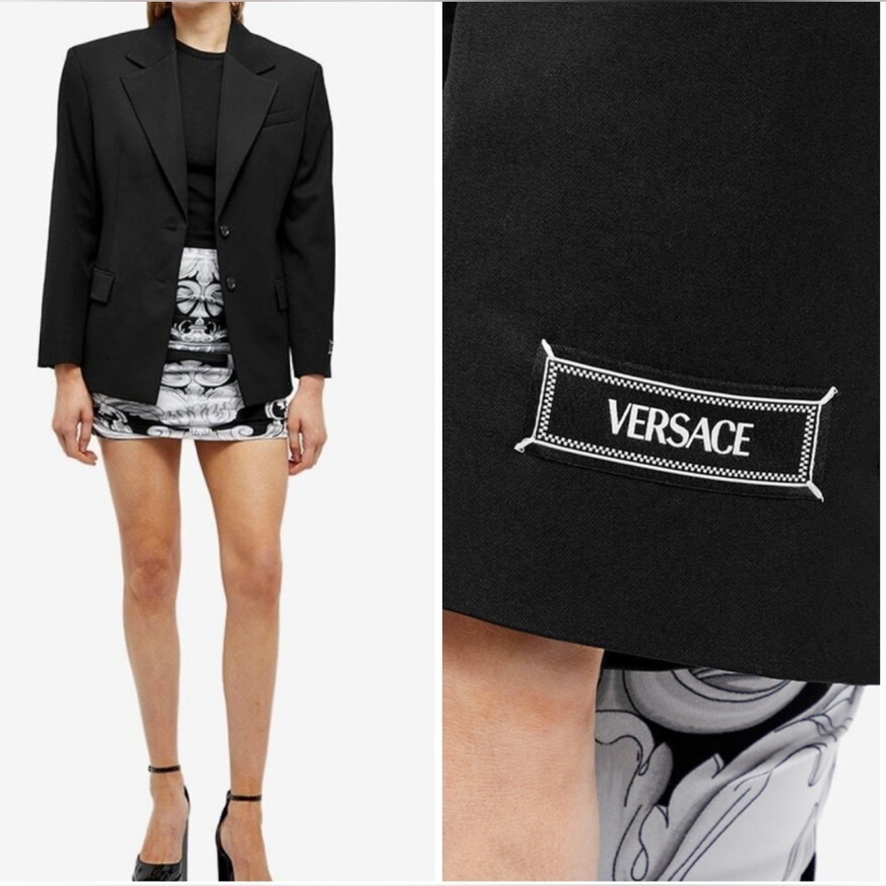 Versace 2024 Women's Oversized Virgin Wool Blazer Jacket in Black